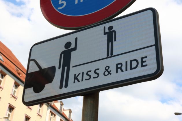 Znak drogowy Kiss&Ride