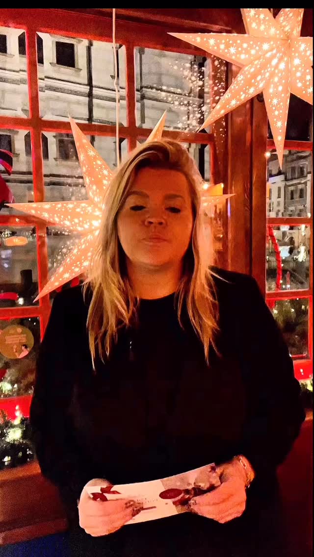 Nie masz jeszcze prezentu? 🎁

My mamy. I to taki, który naprawdę się przyda.
🎄 Świąteczne vouchery NaviExpert -30% w formie kartki podarunkowej:

🖨️ do wydruku

📧 albo do wysłania online - od ręki

👉 znajdziesz je w naszym sklepie: sklep.naviexpert.pl
Kliknij, kup voucher NaviExpert i miej spokojną głowę na święta ✨ #naviexpert_podroze #naviexpert #promocja